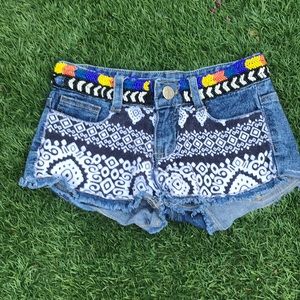 Flowers by Zoe embroidered shorts